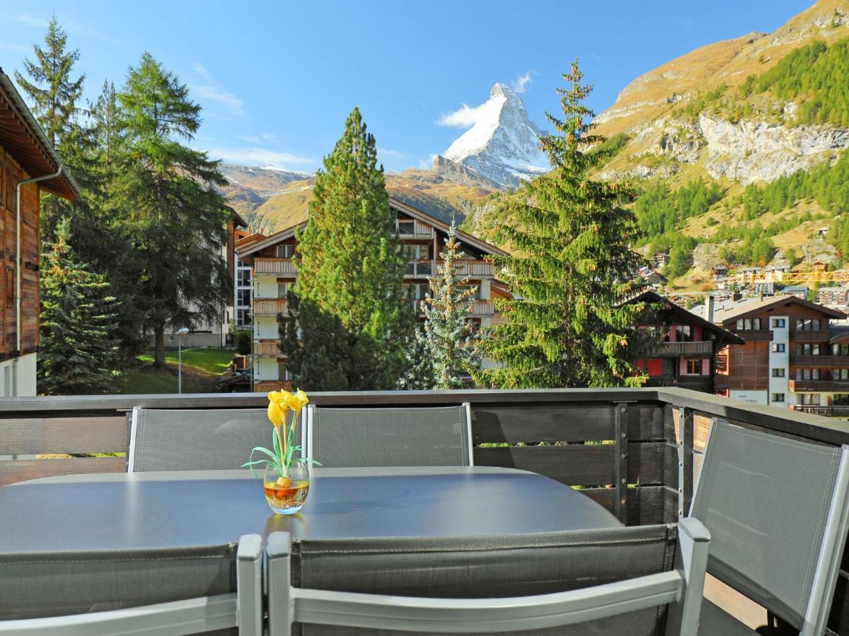 Apartment Roc By Interhome Zermatt Exterior photo