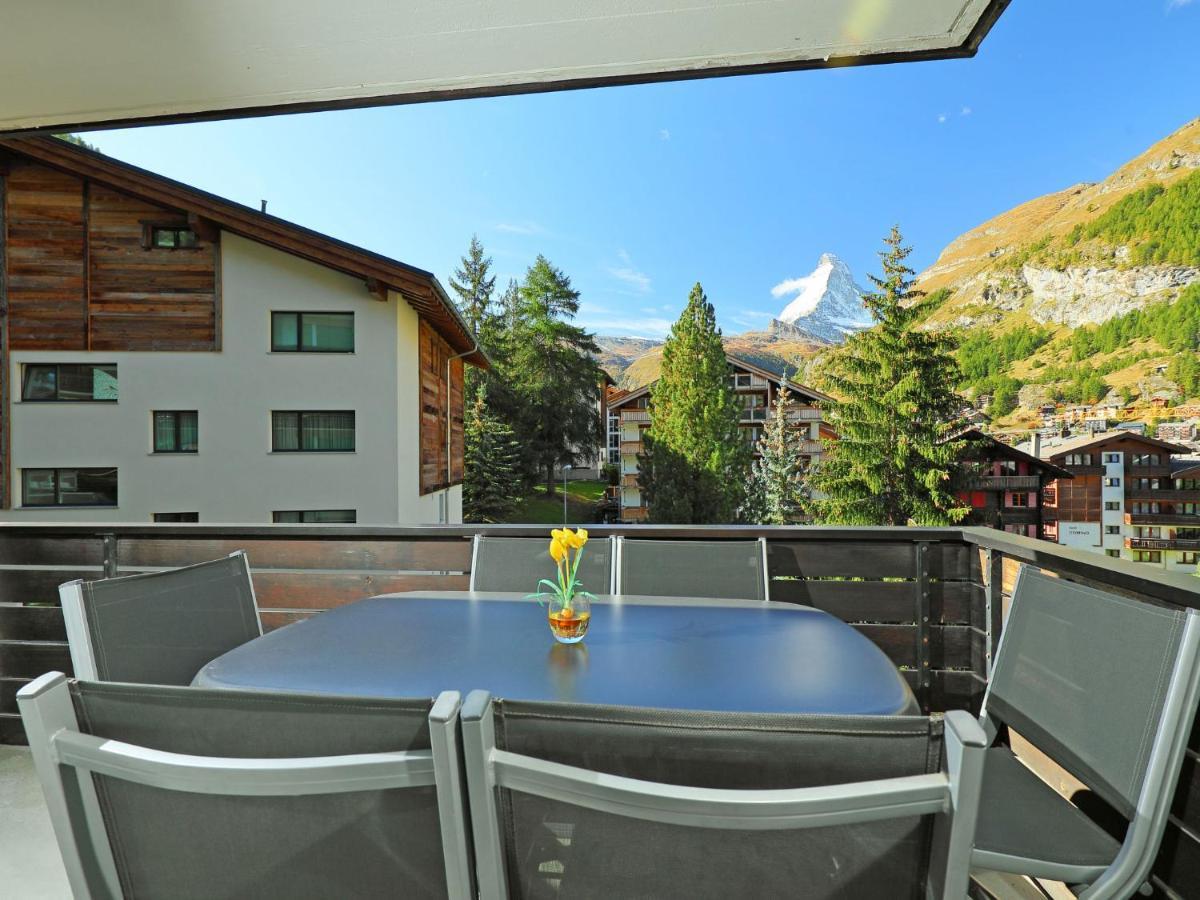 Apartment Roc By Interhome Zermatt Exterior photo